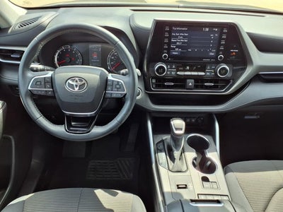 2021 Toyota Highlander LE