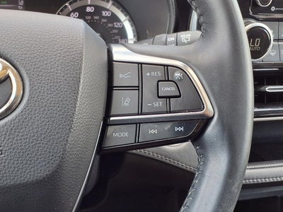 2021 Toyota Highlander LE