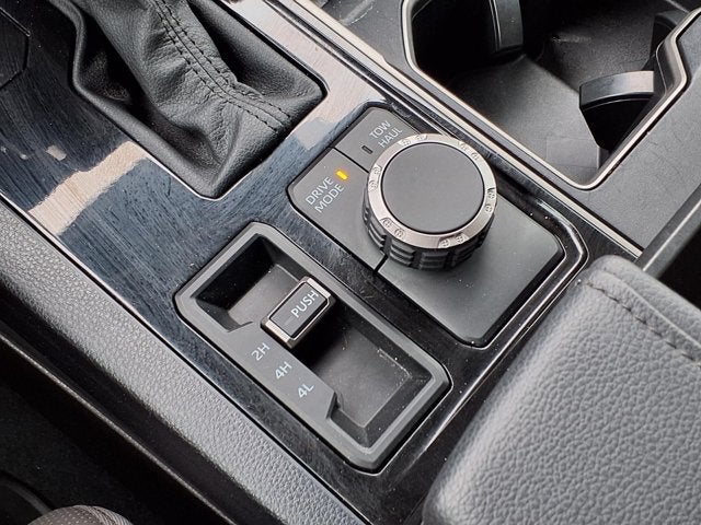 2023 Toyota Tundra 4WD SR5