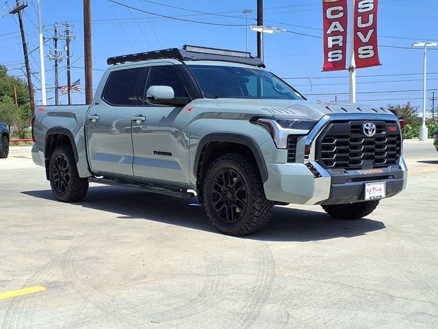 2022 Toyota Tundra 4WD SR5