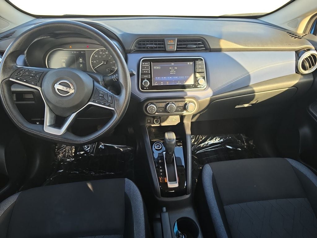2023 Nissan Versa 1.6 SV