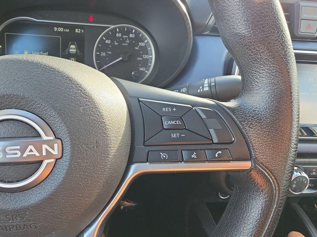 2023 Nissan Versa 1.6 SV