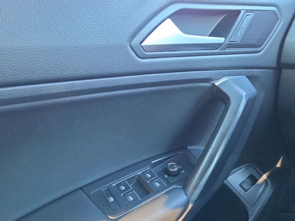 2021 Volkswagen Tiguan 2.0T SEL