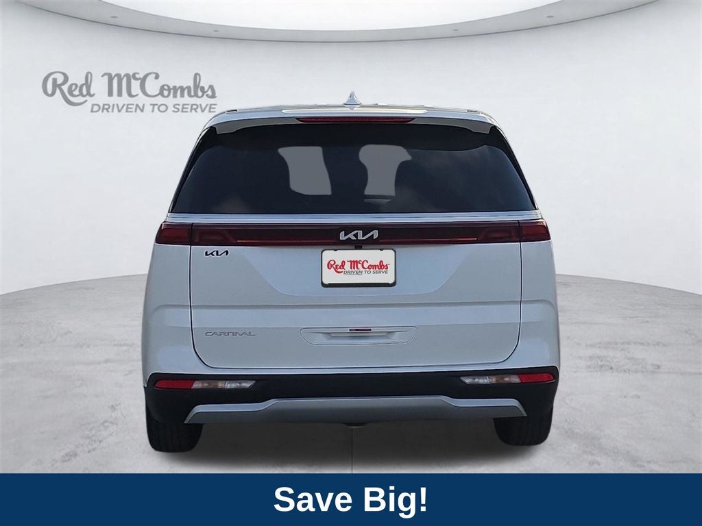 2024 Kia Carnival LX